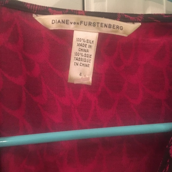 DVF Wrap Dress Size 4 - Picture 5 of 5